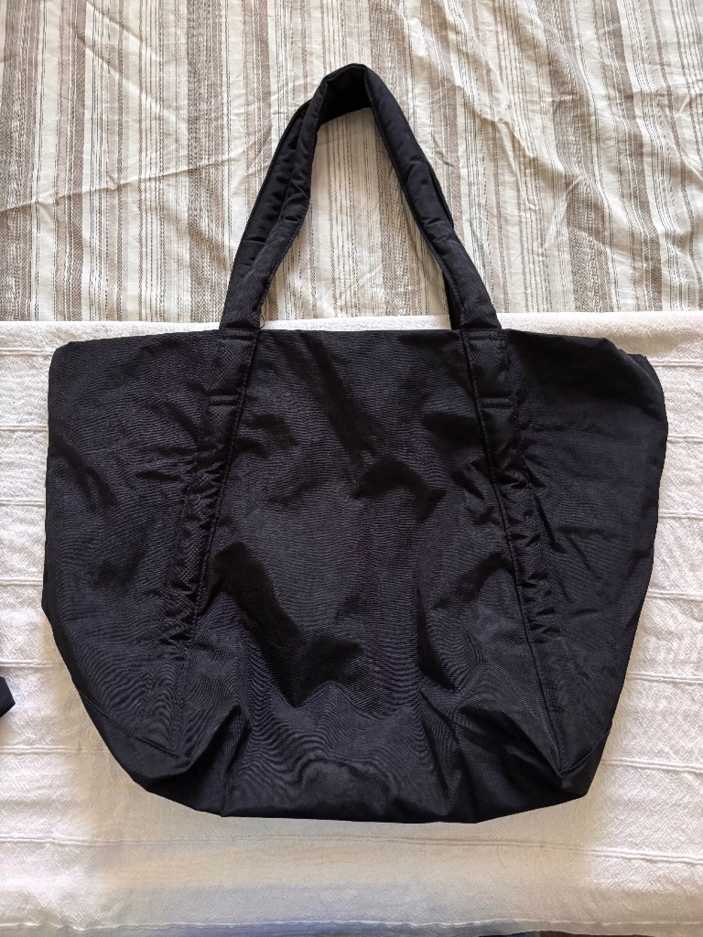 Baggu Cloud Tote - great for travel